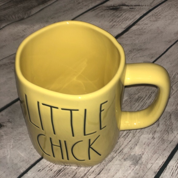 NWT RAE DUNN “Little Chick” mug - Picture 2 of 3